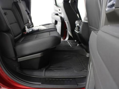 New 2026 GMC Sierra 1500 SLT image 22