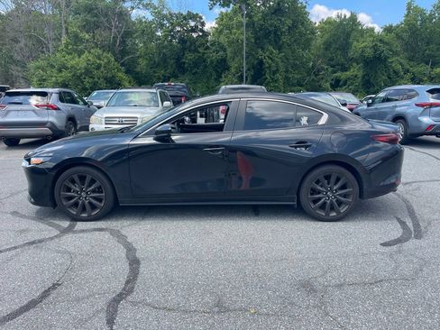 Used 2024 MAZDA MAZDA3 s FWD image 2