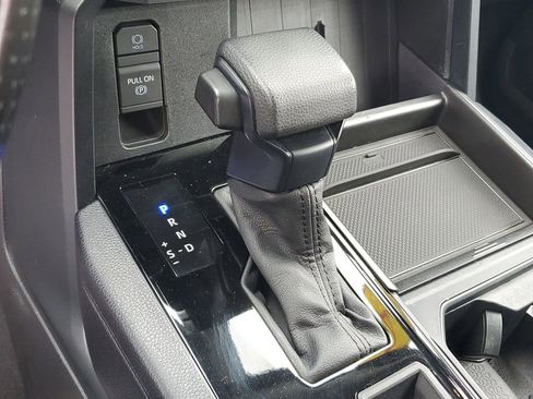 Used 2024 Toyota Tundra SR AWD/4WD image 21