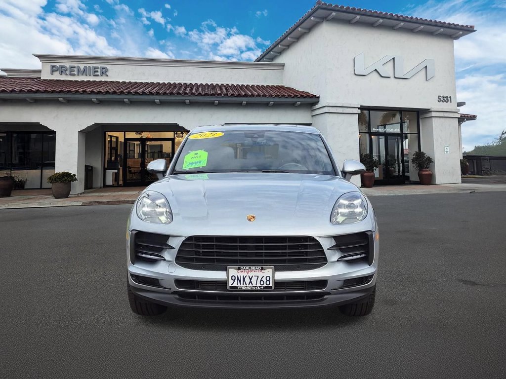 Used 2021 Porsche Macan AWD/4WD image 3