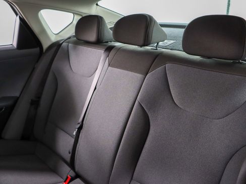 Used 2025 Kia K4 FWD image 24