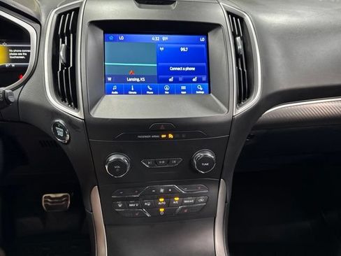 Used 2020 Ford Edge ST-Line FWD image 19