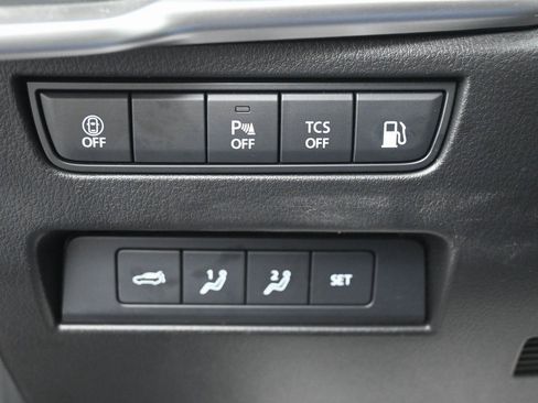 Used 2024 MAZDA CX-90 Plug-In Hybrid w/ Premium Pkg image 24