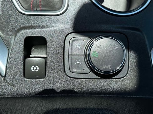 Used 2022 Chevrolet Traverse RS w/ LPO, Floor Liner Package image 23