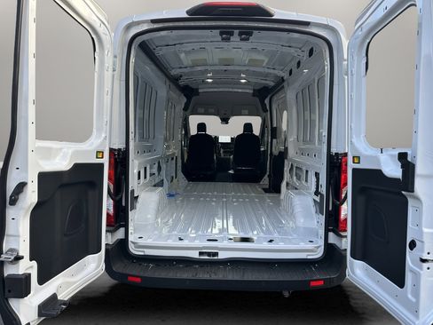 New 2026 Ford Transit 250 148 Medium Roof image 7