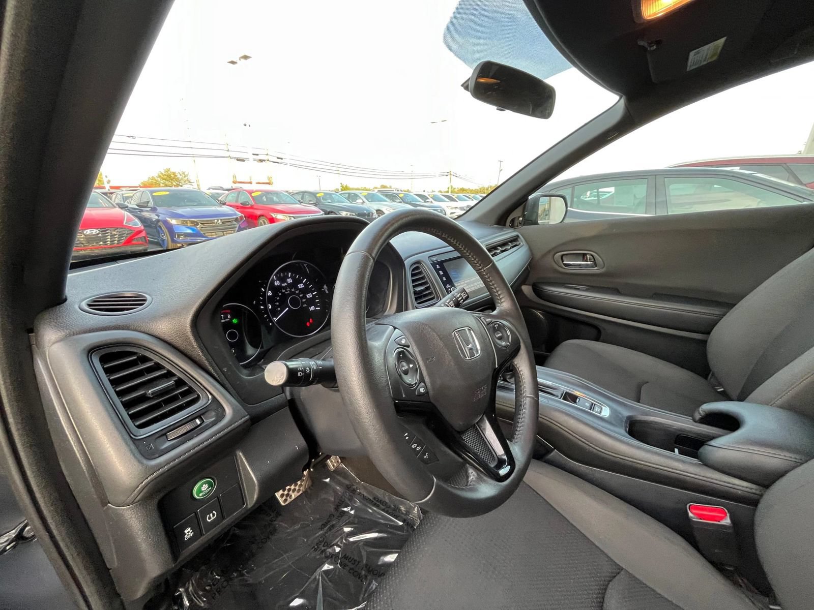 Used 2021 Honda HR-V Sport image 28