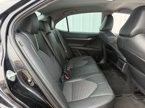 Used 2022 Toyota Camry SE FWD image 28