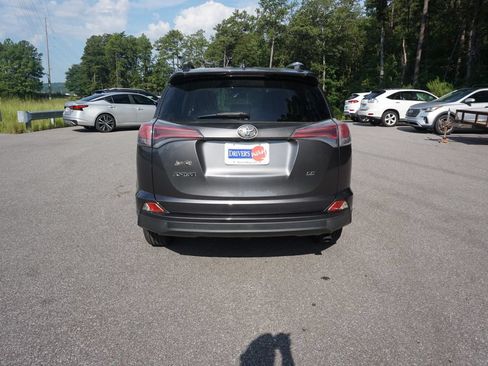 Used 2017 Toyota RAV4 LE FWD image 20