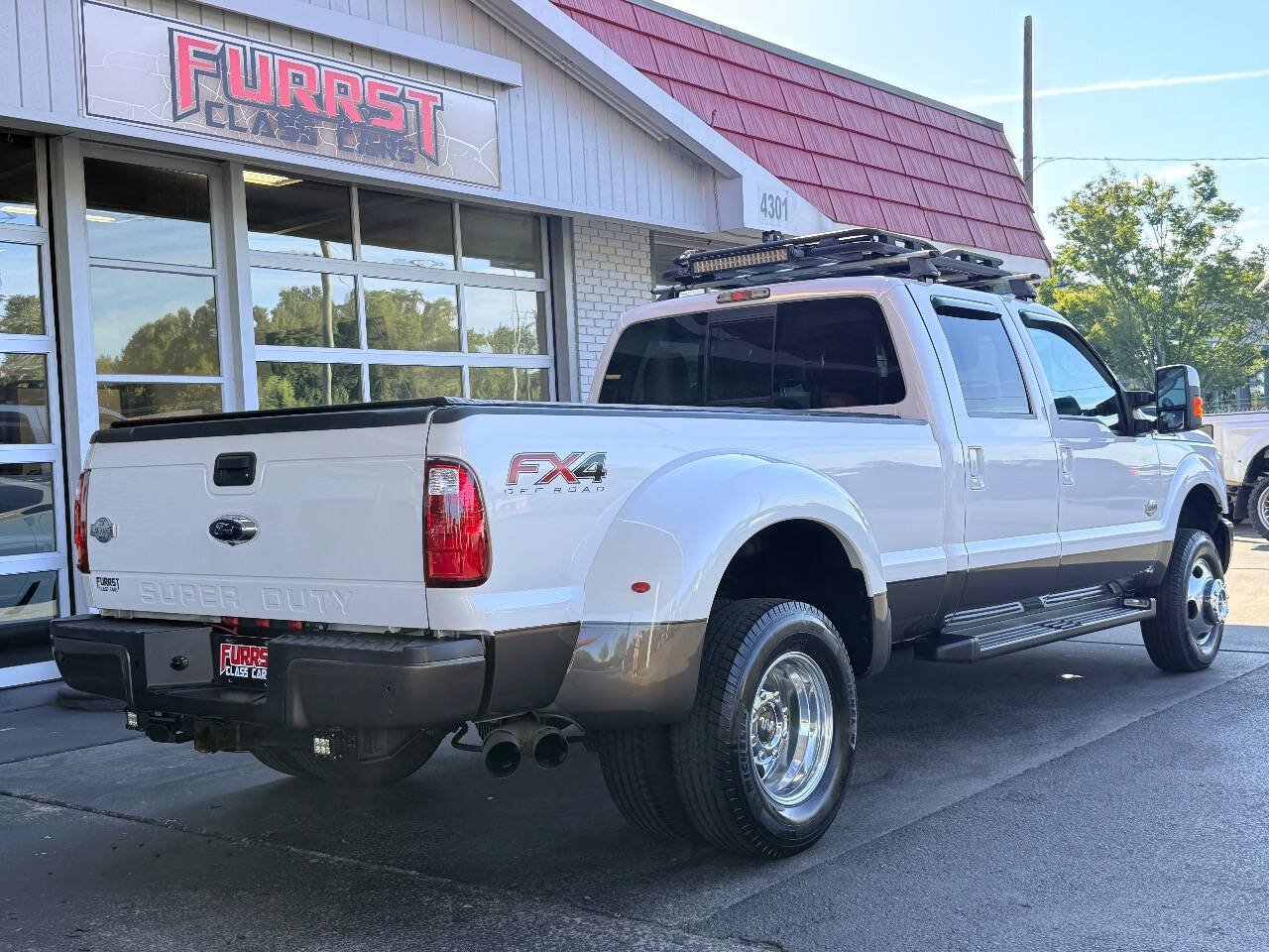 Used 2015 Ford F350 King Ranch AWD/4WD image 3