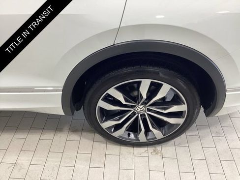 Used 2020 Volkswagen Tiguan SEL Premium R-Line AWD/4WD image 21