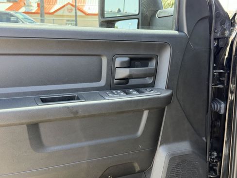 Used 2025 RAM 2500 Tradesman AWD/4WD image 12