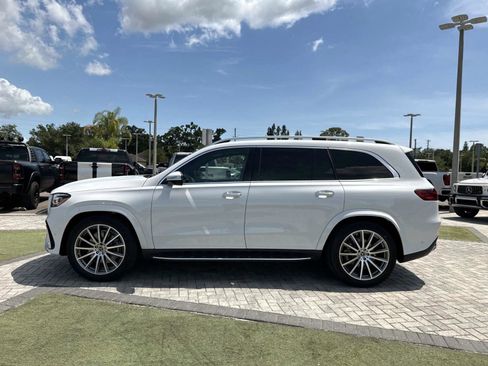 New 2026 Mercedes-Benz GLS 580 4MATIC image 3