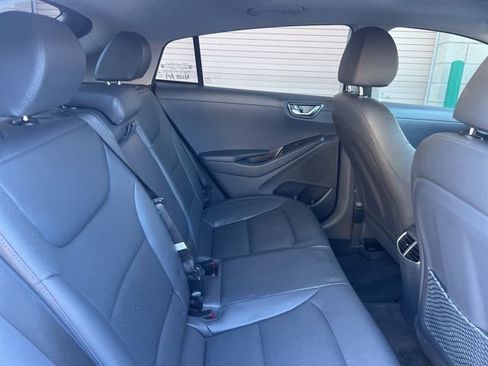 Used 2020 Hyundai Ioniq Limited image 14