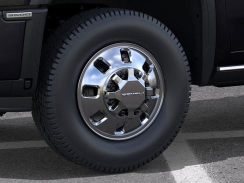 New 2026 GMC Sierra 3500 Denali w/ Denali Reserve Package image 33