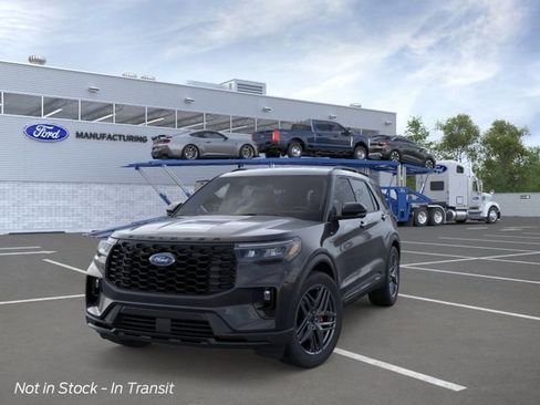New 2026 Ford Explorer ST-Line image 2
