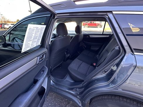 Used 2019 Subaru Outback 2.5i Premium w/ Protection Package #1 image 10