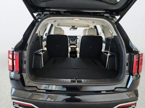 Certified 2023 Kia Sorento EX AWD/4WD image 29