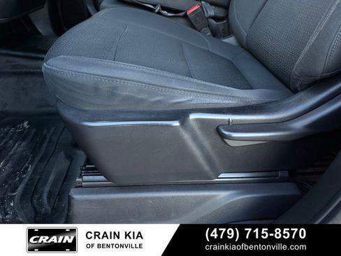 Used 2023 GMC Sierra 3500 Pro w/ Convenience Package image 12