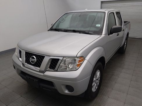 Used 2018 Nissan Frontier SV RWD image 15
