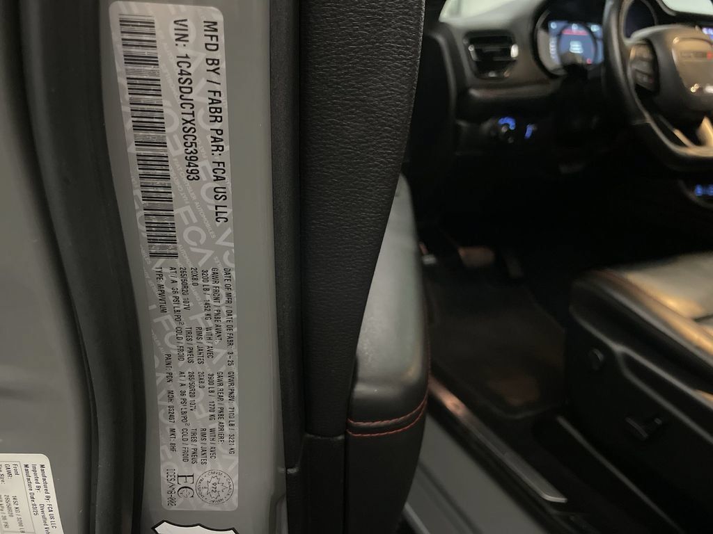 Used 2025 Dodge Durango R/T w/ Blacktop Package AWD/4WD image 28
