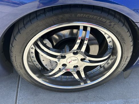 Used 2005 Chevrolet Corvette Convertible w/ Preferred Equipment Group RWD image 24