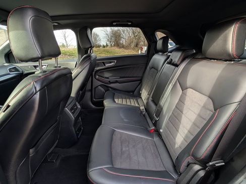 Used 2024 Ford Edge ST-Line image 28