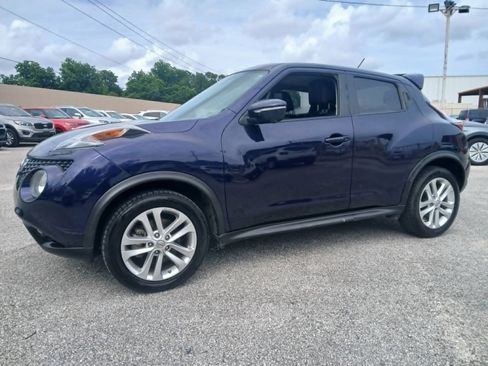 Used 2015 Nissan Juke SL FWD image 1
