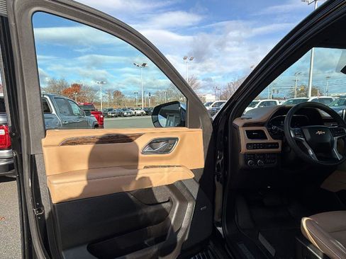 Certified 2023 Chevrolet Tahoe Premier image 23