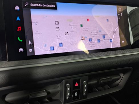 New 2026 Porsche Cayenne Coupe image 32