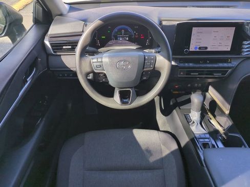 Certified 2025 Toyota Camry LE image 15