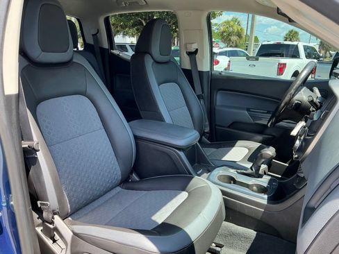 Used 2019 Chevrolet Colorado Z71 AWD/4WD image 15