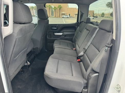 Used 2018 Chevrolet Silverado 1500 LT w/ All Star Edition AWD/4WD image 17