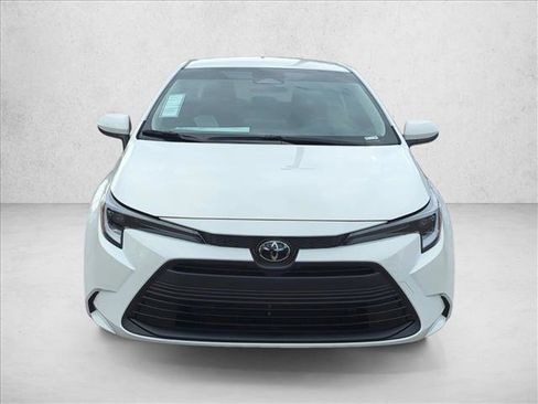 New 2026 Toyota Corolla LE image 2