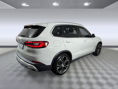 Used 2023 BMW X5 sDrive40i w/ Parking Assistance Package RWD image 9