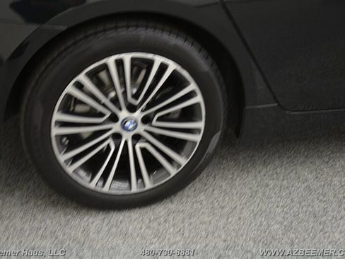 Used 2018 BMW 530e image 46