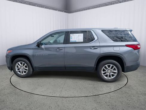 Used 2020 Chevrolet Traverse LS FWD image 5