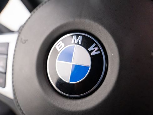 Used 2022 BMW Z4 M40i w/ Premium Package image 20