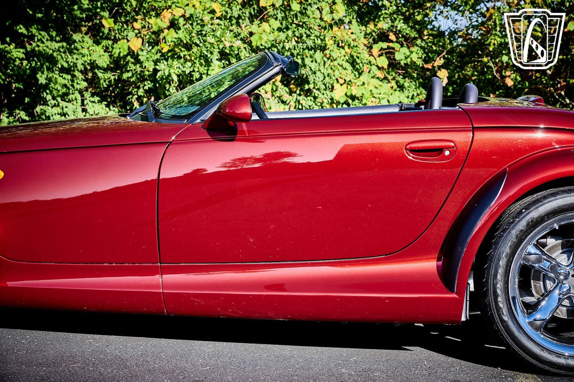 Used 2002 Chrysler Prowler RWD image 27