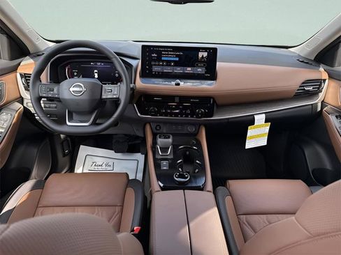 New 2026 Nissan Rogue Platinum AWD/4WD image 15