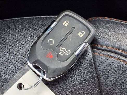 Used 2021 GMC Sierra 1500 AT4 w/ AT4 Preferred Package image 15