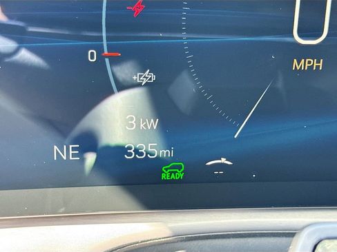 New 2026 Cadillac Vistiq Sport w/ LPO, Floor Liner Package image 12