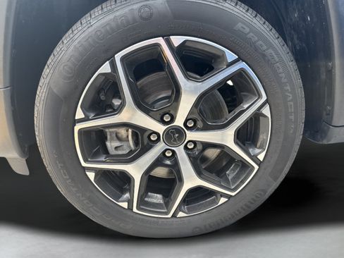 Used 2025 Jeep Compass Limited AWD/4WD image 29