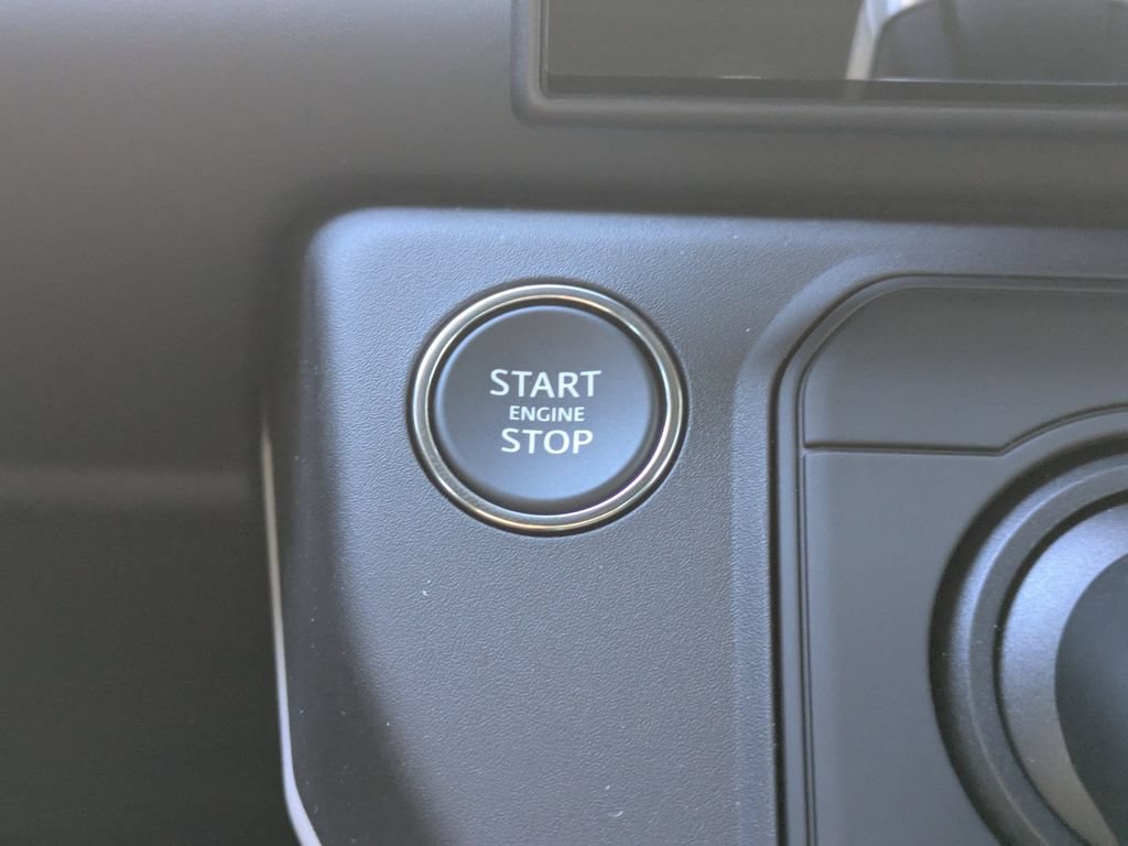New 2026 Land Rover Defender 110 X-Dynamic SE AWD/4WD image 30