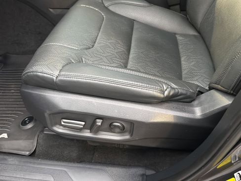 Certified 2024 Toyota Sequoia Limited w/ Tow Technology Package image 28