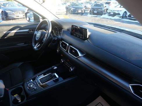 Used 2018 MAZDA CX-5 Touring image 33