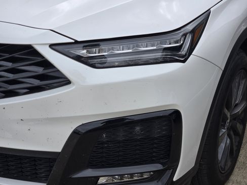 Used 2026 Acura MDX A-Spec image 9