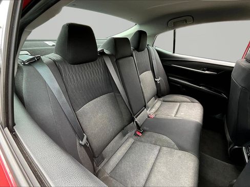 Used 2025 Toyota Camry LE FWD image 25