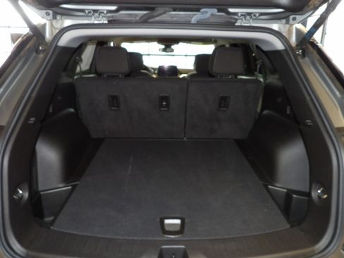 Used 2024 Chevrolet Blazer LT w/ Convenience Package image 18