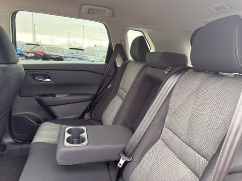 New 2026 Nissan Rogue SV AWD/4WD image 33