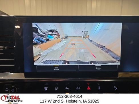Used 2025 Chevrolet Silverado 3500 LT AWD/4WD image 17